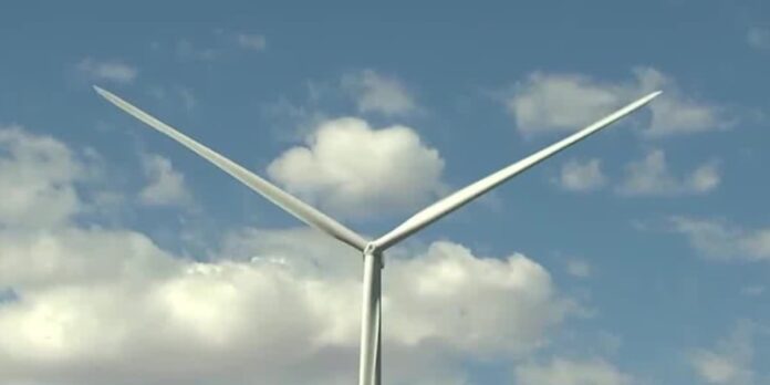 New wind turbines in Northern Arizona create enough energy for nearly 40K homes